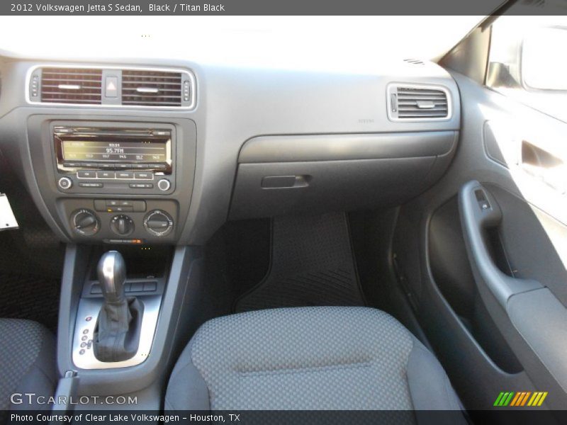 Black / Titan Black 2012 Volkswagen Jetta S Sedan
