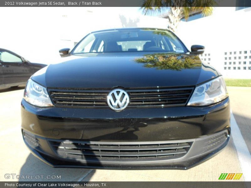 Black / Titan Black 2012 Volkswagen Jetta SE Sedan