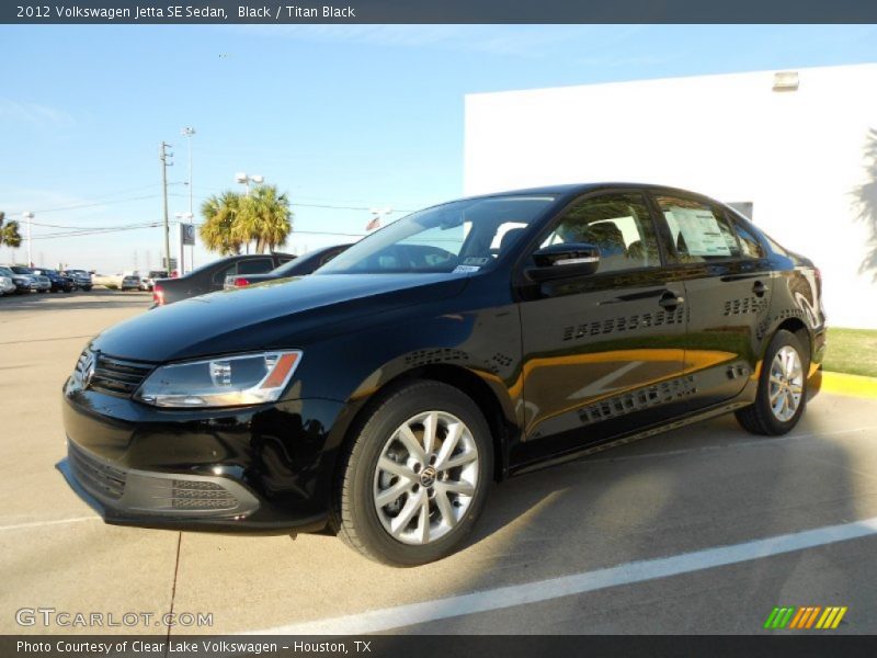 Black / Titan Black 2012 Volkswagen Jetta SE Sedan