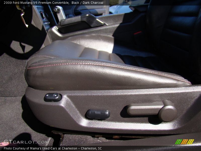 Black / Dark Charcoal 2009 Ford Mustang V6 Premium Convertible