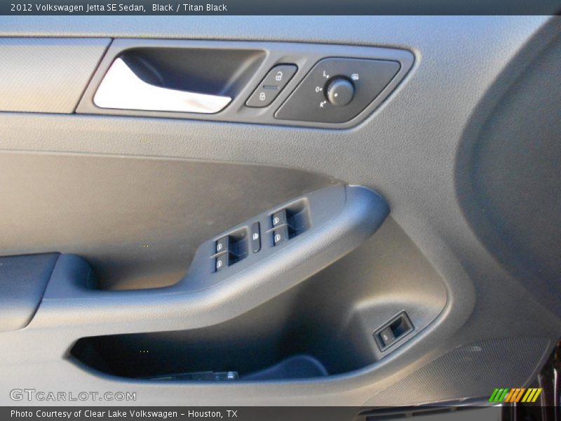 Black / Titan Black 2012 Volkswagen Jetta SE Sedan