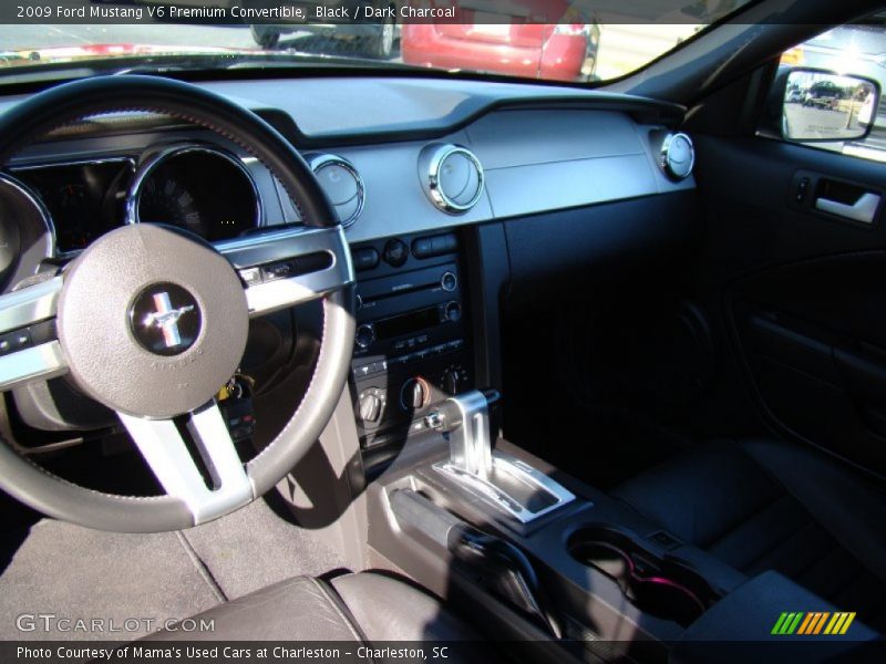 Black / Dark Charcoal 2009 Ford Mustang V6 Premium Convertible