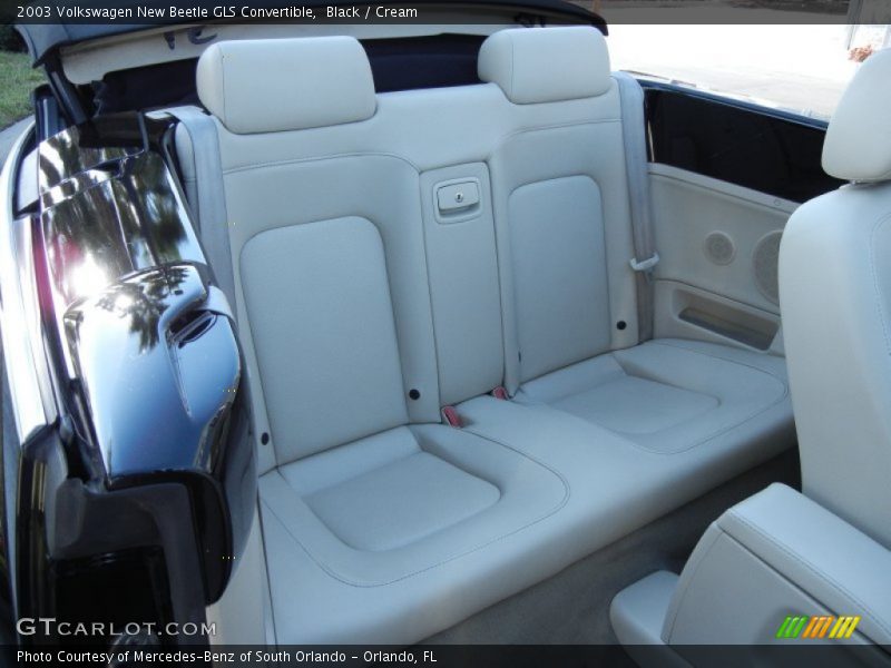 Black / Cream 2003 Volkswagen New Beetle GLS Convertible
