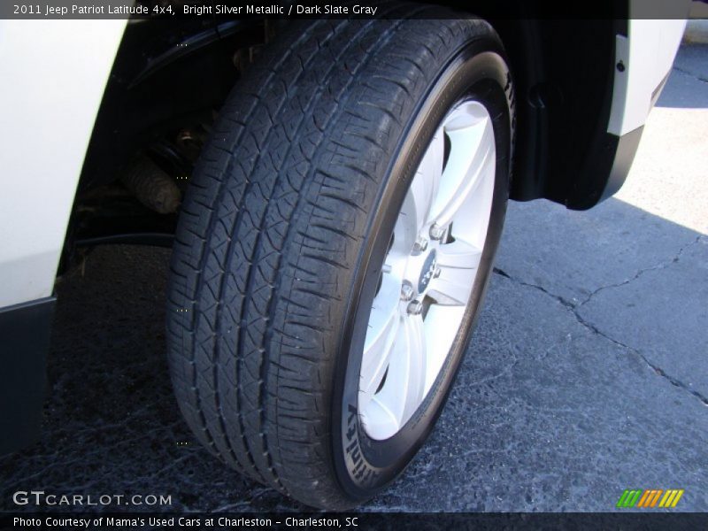 Bright Silver Metallic / Dark Slate Gray 2011 Jeep Patriot Latitude 4x4