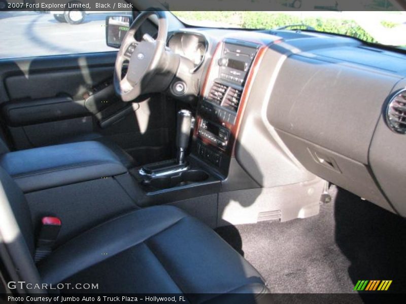 Black / Black 2007 Ford Explorer Limited