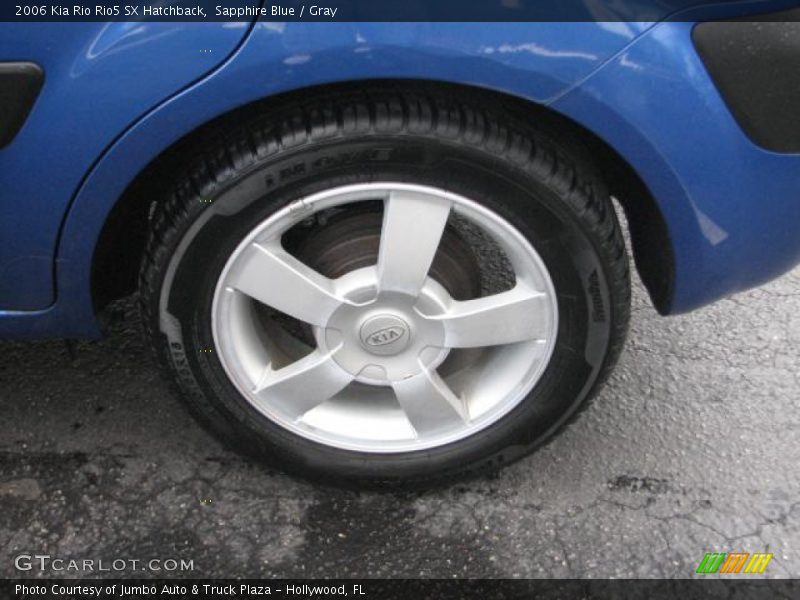  2006 Rio Rio5 SX Hatchback Wheel