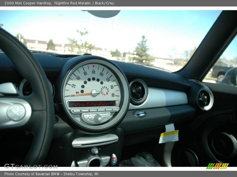 Nightfire Red Metallic / Black/Grey 2009 Mini Cooper Hardtop