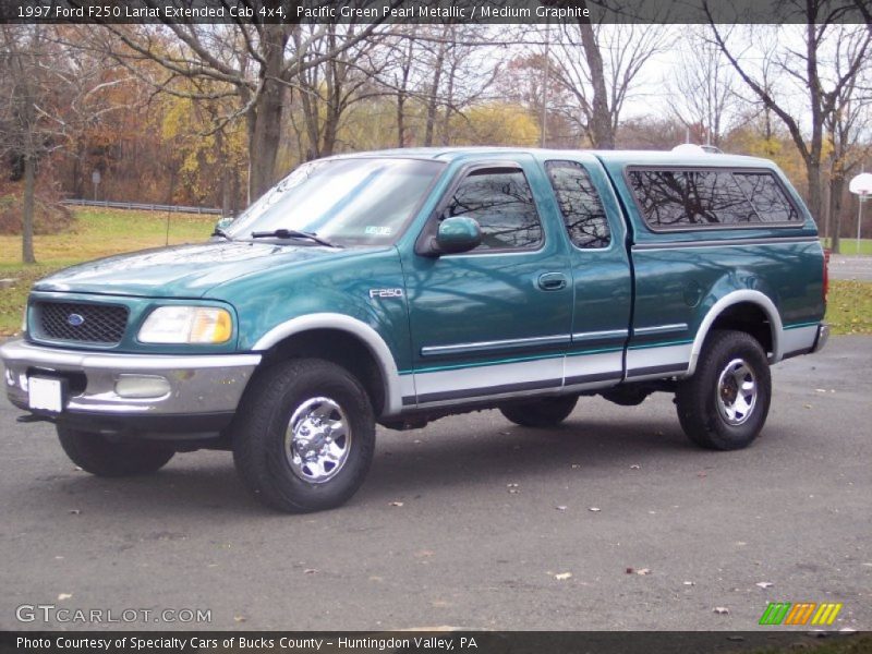 Pacific Green Pearl Metallic / Medium Graphite 1997 Ford F250 Lariat Extended Cab 4x4