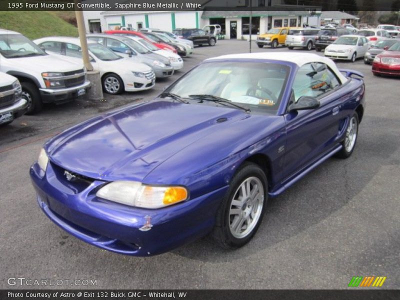 Front 3/4 View of 1995 Mustang GT Convertible