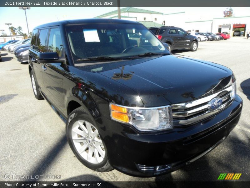 Tuxedo Black Metallic / Charcoal Black 2011 Ford Flex SEL