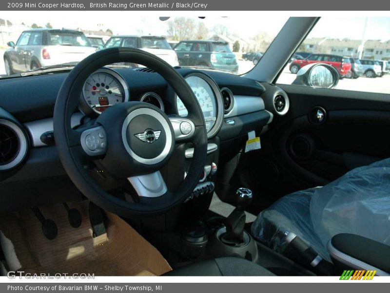British Racing Green Metallic / Black/Grey 2009 Mini Cooper Hardtop