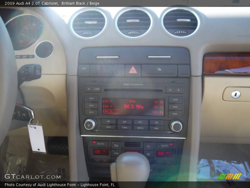 Brilliant Black / Beige 2009 Audi A4 2.0T Cabriolet