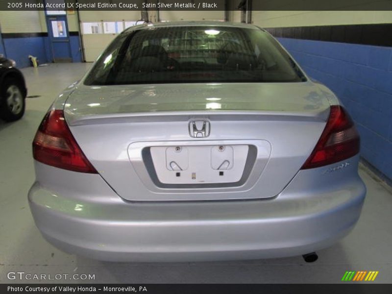 Satin Silver Metallic / Black 2005 Honda Accord LX Special Edition Coupe