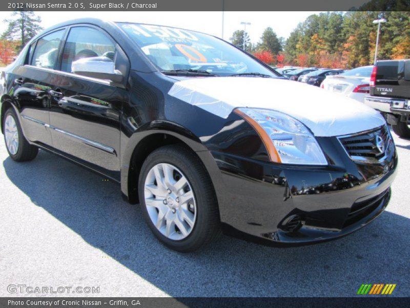 Super Black / Charcoal 2012 Nissan Sentra 2.0 S