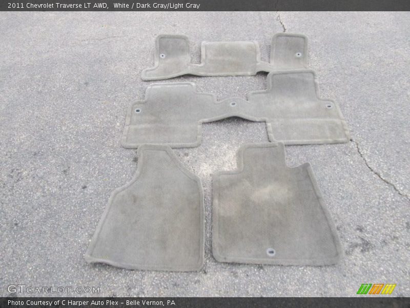 White / Dark Gray/Light Gray 2011 Chevrolet Traverse LT AWD