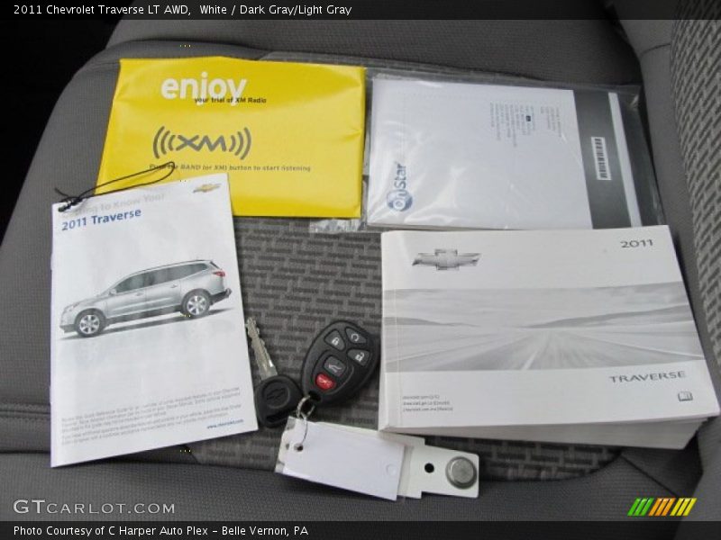 White / Dark Gray/Light Gray 2011 Chevrolet Traverse LT AWD