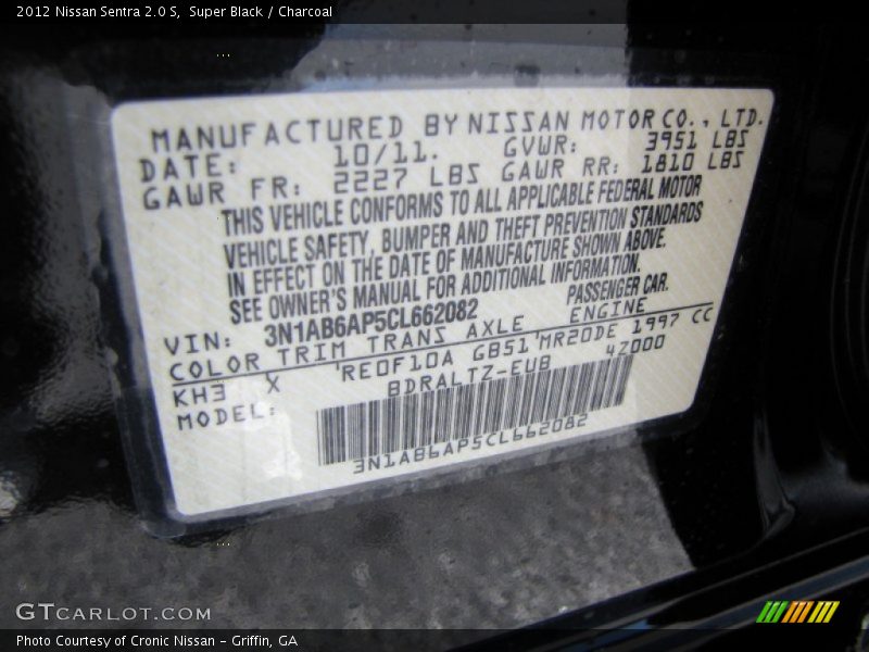 Super Black / Charcoal 2012 Nissan Sentra 2.0 S