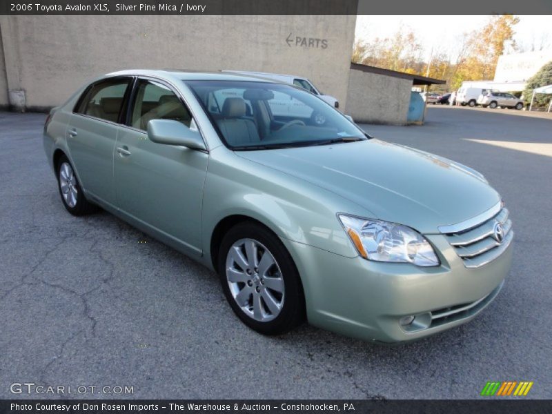 Silver Pine Mica / Ivory 2006 Toyota Avalon XLS
