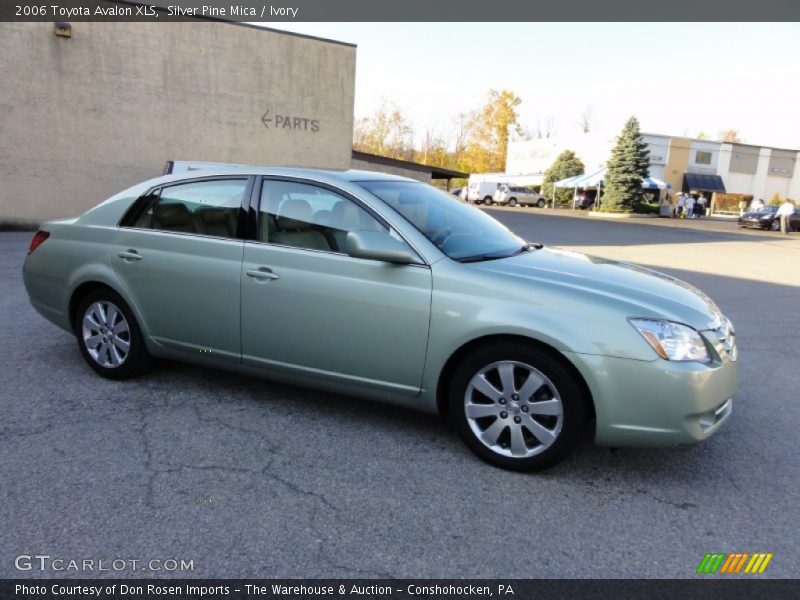 Silver Pine Mica / Ivory 2006 Toyota Avalon XLS