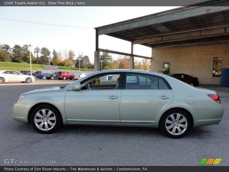 Silver Pine Mica / Ivory 2006 Toyota Avalon XLS