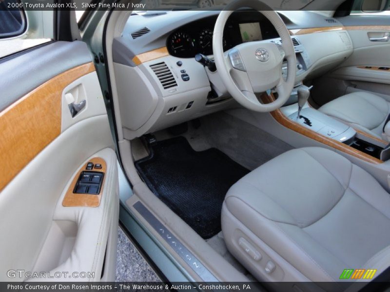 Silver Pine Mica / Ivory 2006 Toyota Avalon XLS