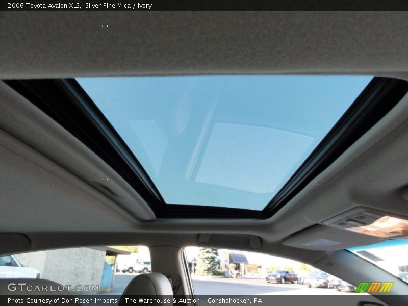 Silver Pine Mica / Ivory 2006 Toyota Avalon XLS