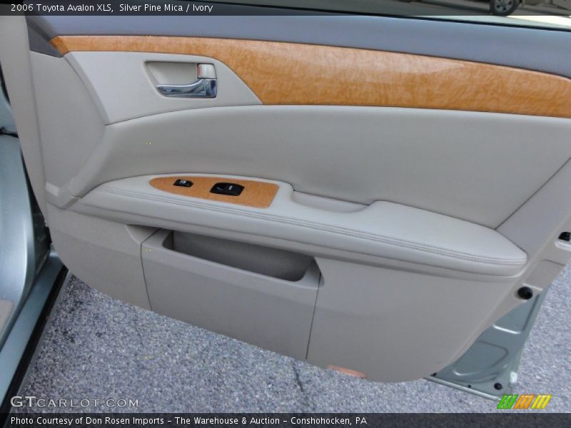 Silver Pine Mica / Ivory 2006 Toyota Avalon XLS