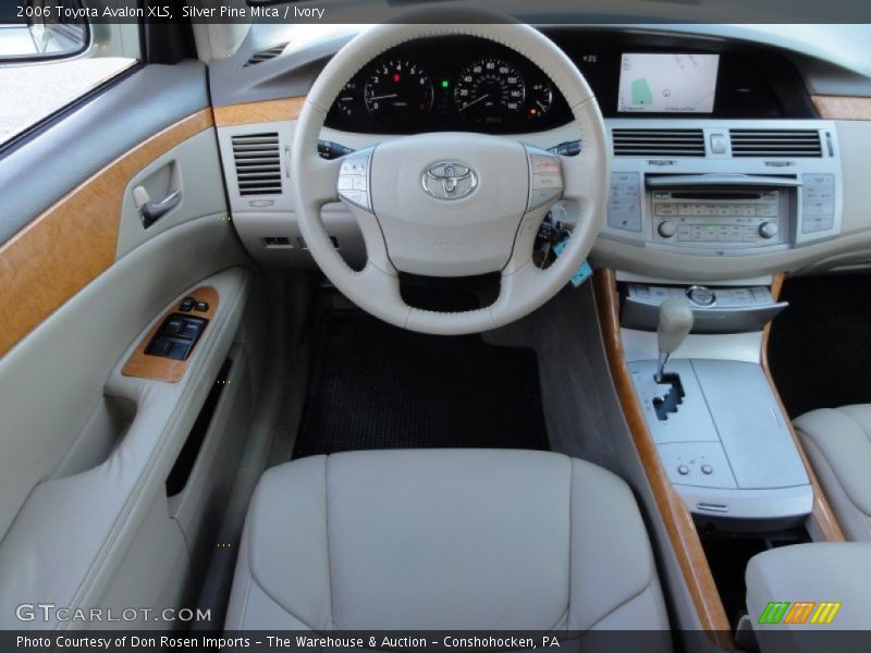 Silver Pine Mica / Ivory 2006 Toyota Avalon XLS
