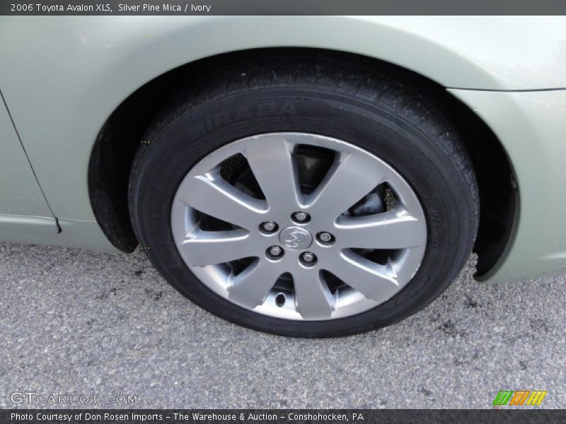 Silver Pine Mica / Ivory 2006 Toyota Avalon XLS