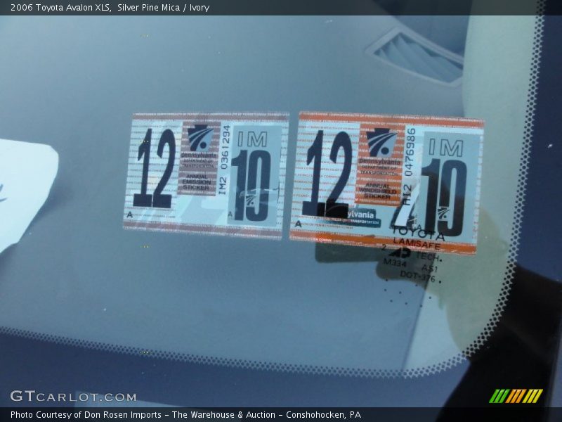 Silver Pine Mica / Ivory 2006 Toyota Avalon XLS