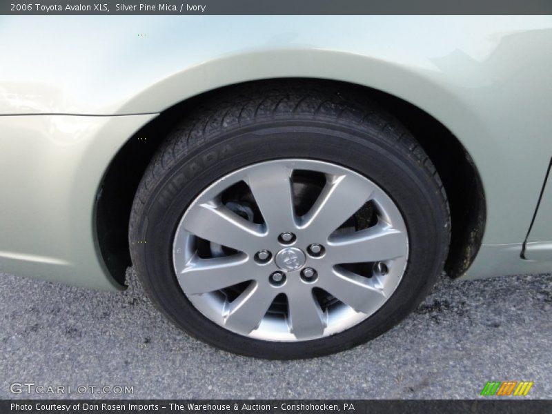 Silver Pine Mica / Ivory 2006 Toyota Avalon XLS