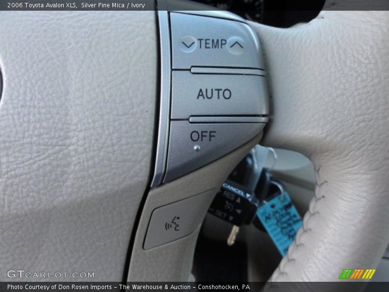 Silver Pine Mica / Ivory 2006 Toyota Avalon XLS