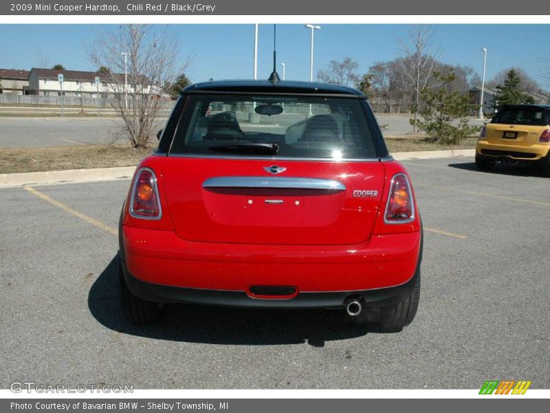 Chili Red / Black/Grey 2009 Mini Cooper Hardtop
