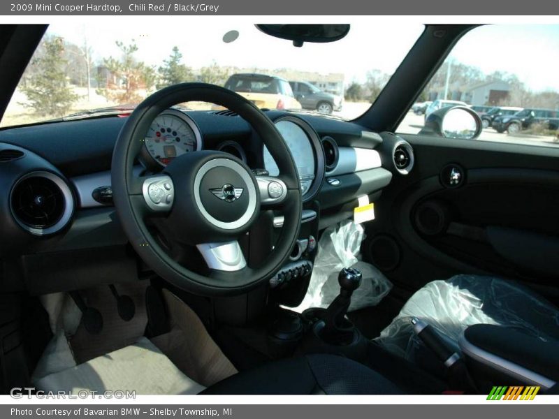 Chili Red / Black/Grey 2009 Mini Cooper Hardtop