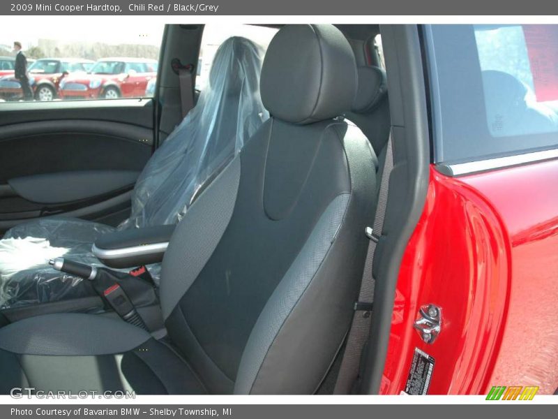 Chili Red / Black/Grey 2009 Mini Cooper Hardtop