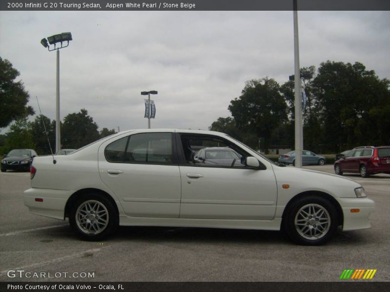 Aspen White Pearl / Stone Beige 2000 Infiniti G 20 Touring Sedan