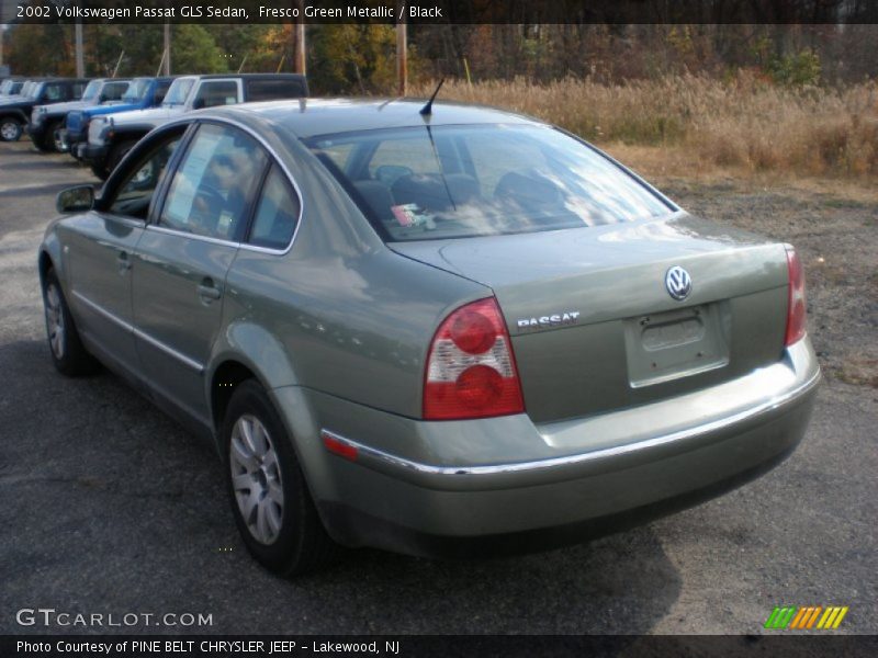 Fresco Green Metallic / Black 2002 Volkswagen Passat GLS Sedan