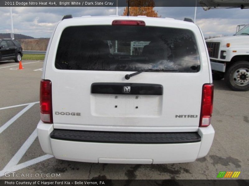 Bright White / Dark Slate Gray 2011 Dodge Nitro Heat 4x4