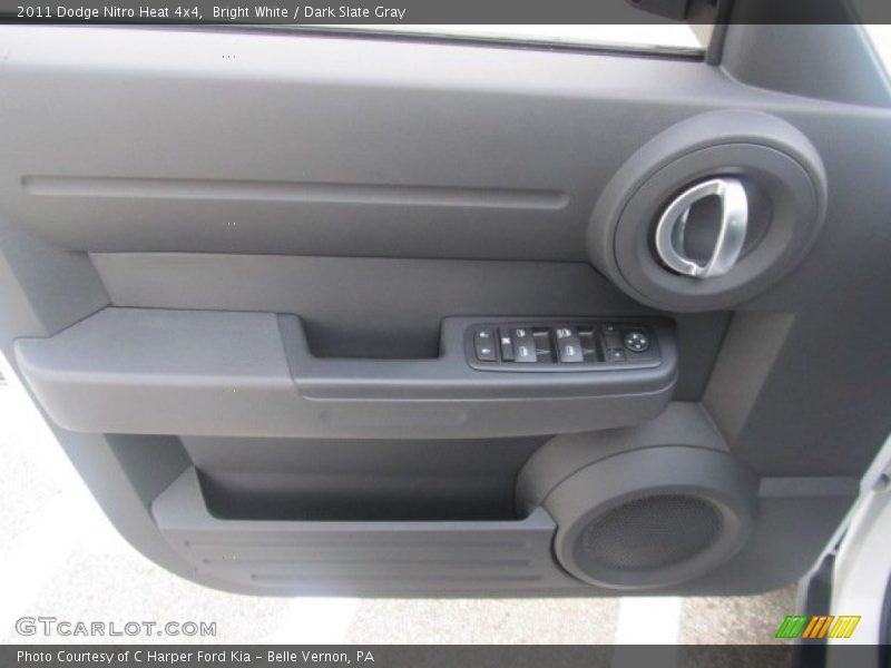 Bright White / Dark Slate Gray 2011 Dodge Nitro Heat 4x4