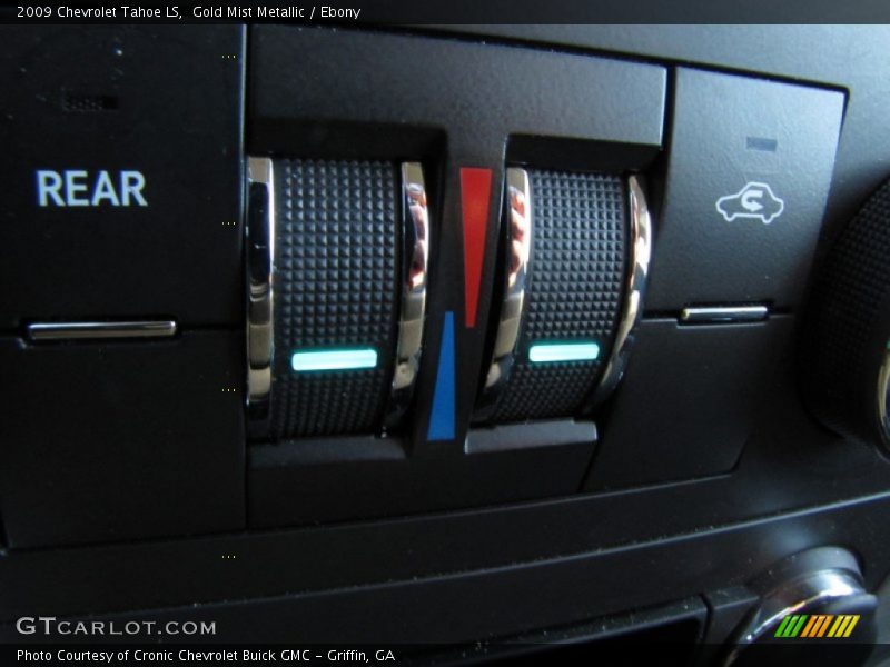 Controls of 2009 Tahoe LS