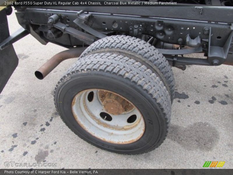 Charcoal Blue Metallic / Medium Parchment 2002 Ford F550 Super Duty XL Regular Cab 4x4 Chassis