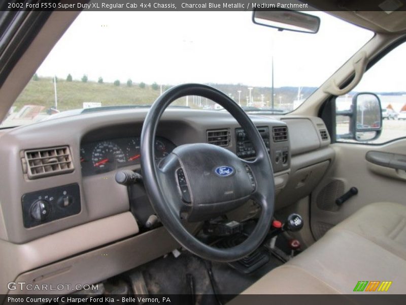 Charcoal Blue Metallic / Medium Parchment 2002 Ford F550 Super Duty XL Regular Cab 4x4 Chassis