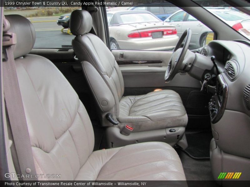 Candy Apple Red Metallic / Camel 1999 Chrysler Town & Country LXi