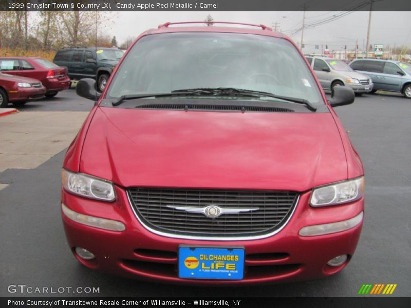 Candy Apple Red Metallic / Camel 1999 Chrysler Town & Country LXi