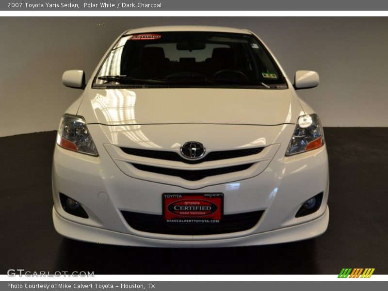 Polar White / Dark Charcoal 2007 Toyota Yaris Sedan