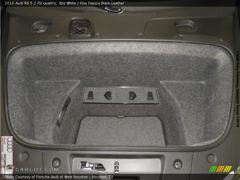 Ibis White / Fine Nappa Black Leather 2010 Audi R8 5.2 FSI quattro