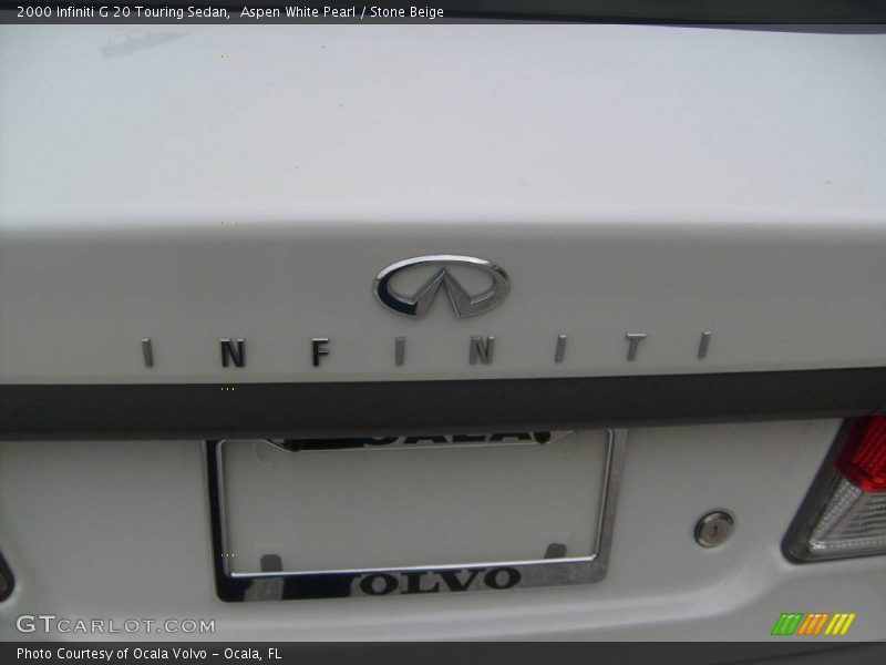 Aspen White Pearl / Stone Beige 2000 Infiniti G 20 Touring Sedan