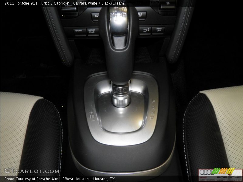 Carrara White / Black/Cream 2011 Porsche 911 Turbo S Cabriolet
