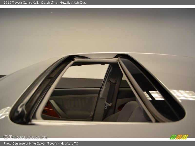 Classic Silver Metallic / Ash Gray 2010 Toyota Camry XLE