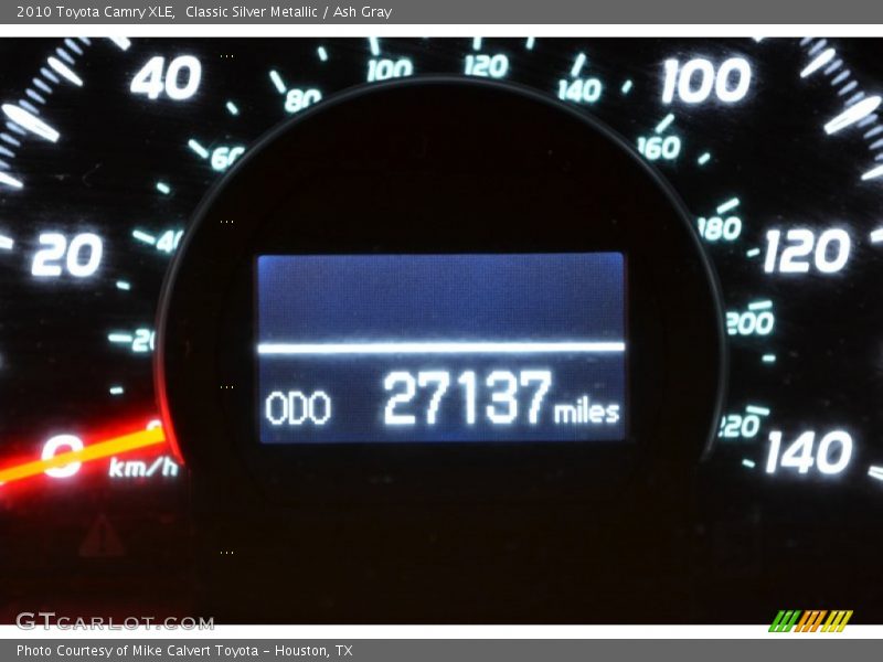 Classic Silver Metallic / Ash Gray 2010 Toyota Camry XLE